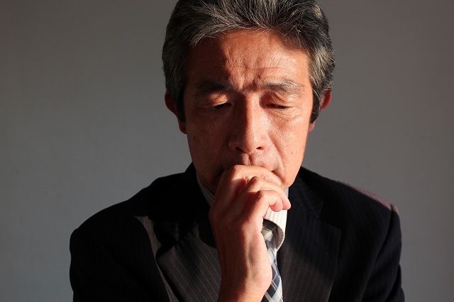 プライドは隠せ