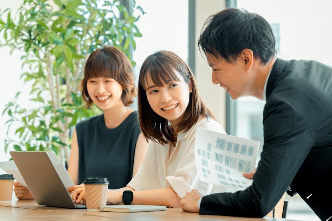 転職初日 挨拶 簡単