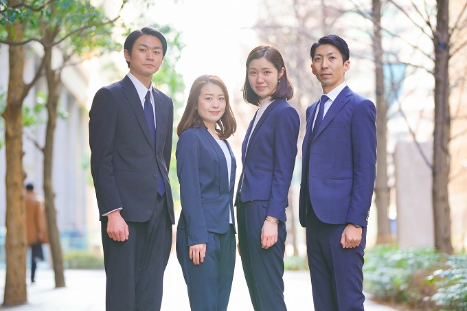 転職 リクルート スーツ しかない 20代